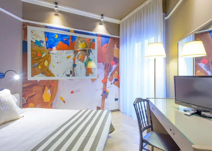 Admiral Art Hotel